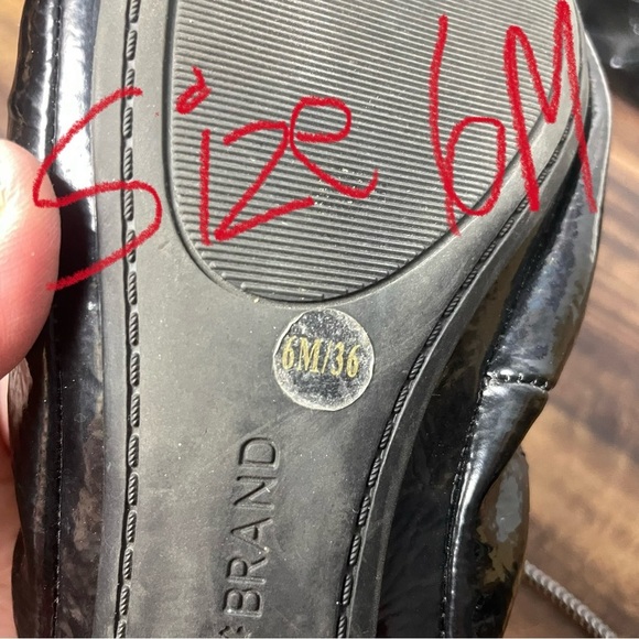 Lucky Brand Size 6 M Patent Leather Ballet Flat - Picture 4 of 12